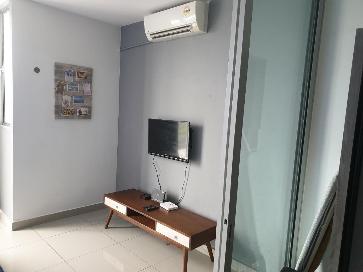 Facilities Level Free Wifi Cozy - 3elements Seri Kembangan